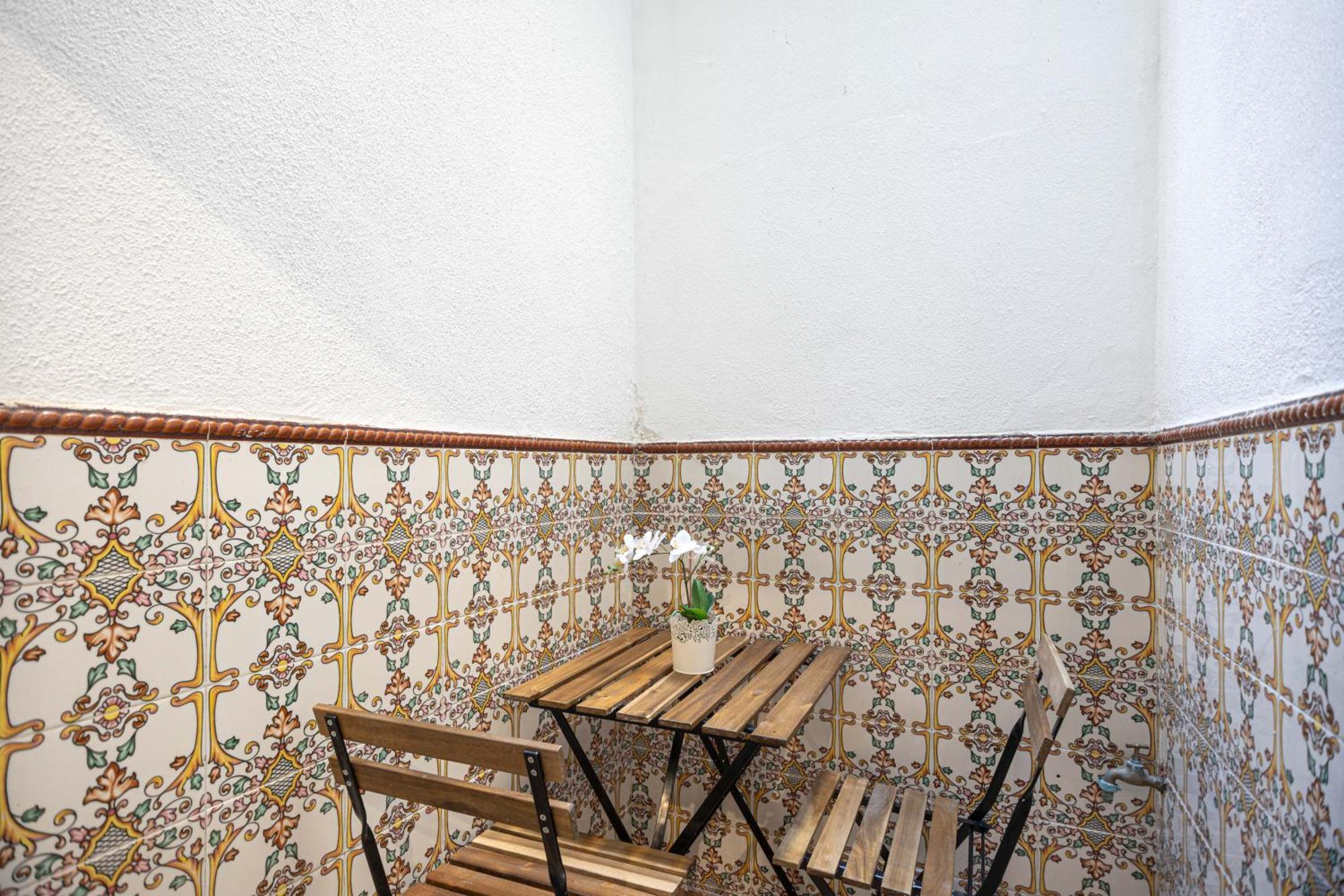Local House Lisbon Otel Dış mekan fotoğraf