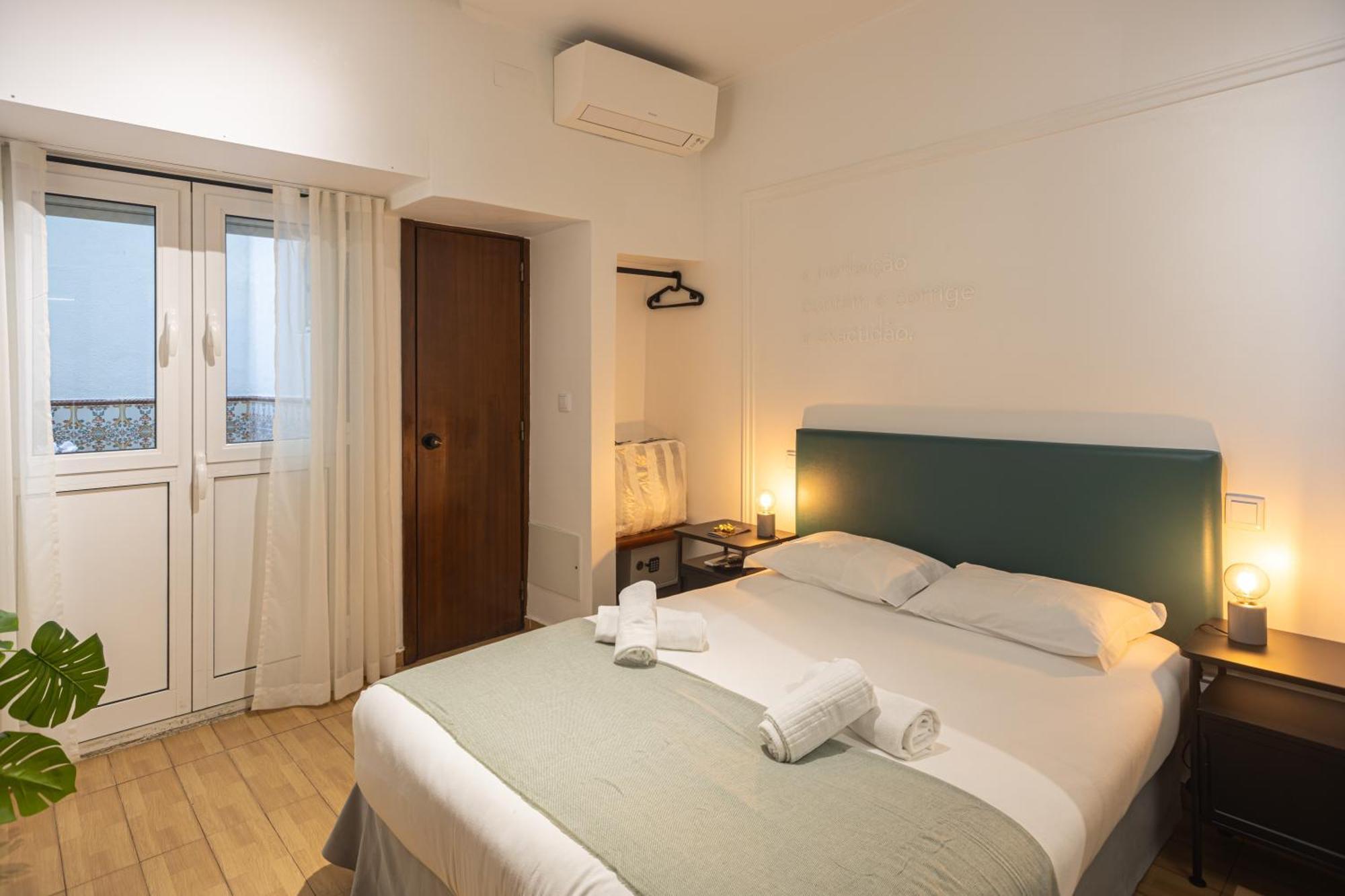 Local House Lisbon Otel Dış mekan fotoğraf