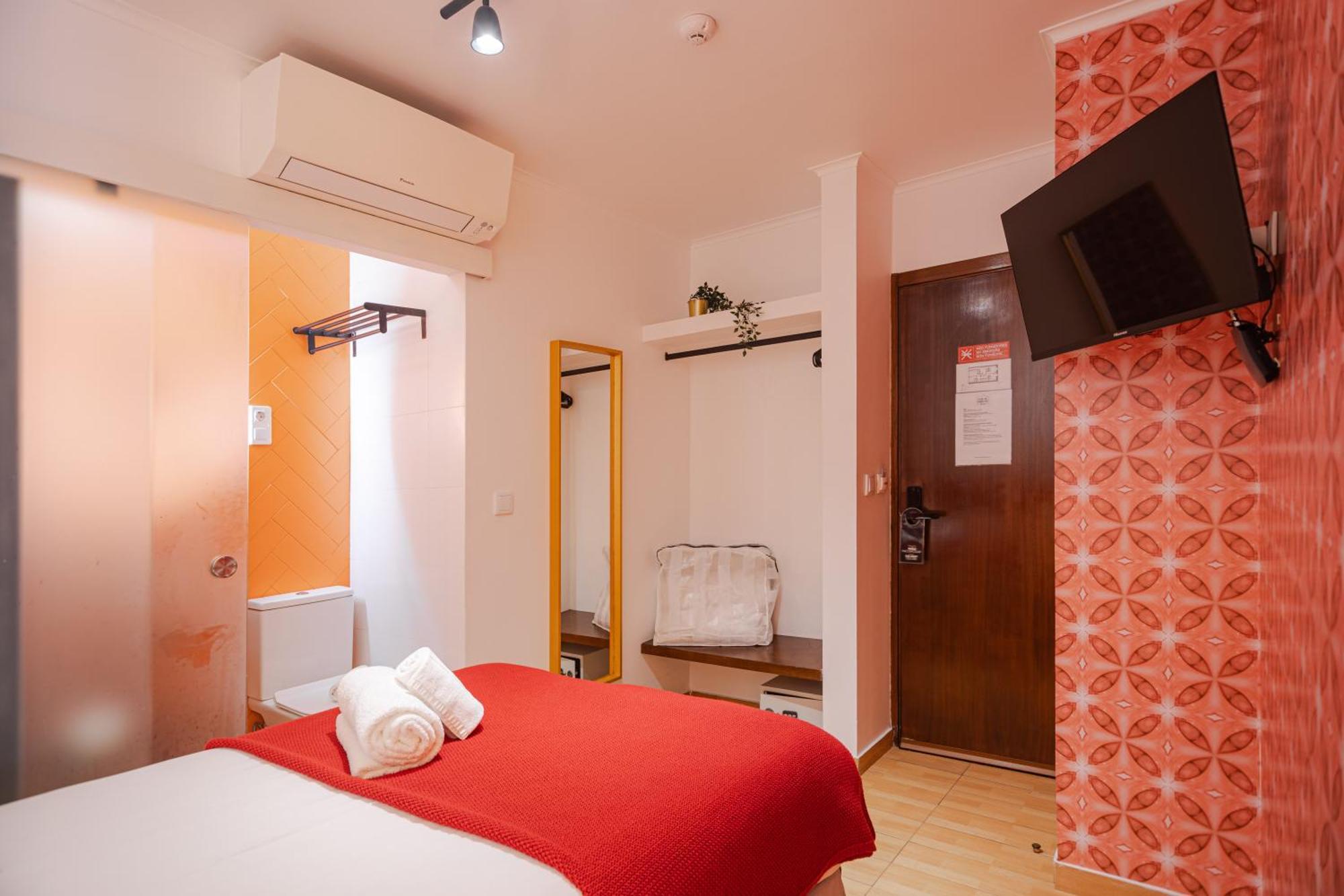 Local House Lisbon Otel Dış mekan fotoğraf